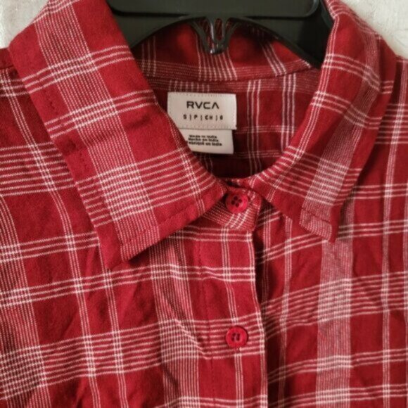 RVCA Red Plaid Cut Out Button Down Shirt Sz Small - Picture 6 of 13